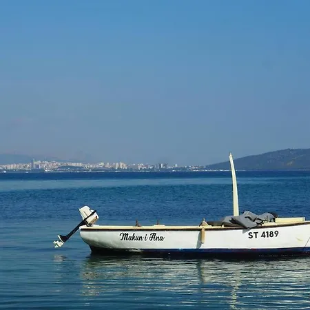 Dom wakacyjny Kuca Za Odmor Lara Kaštela