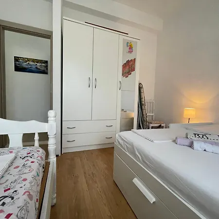 Kuca Za Odmor Lara Holiday home